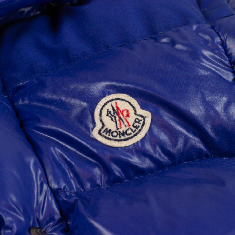 Moncler blaue Daunenjacke